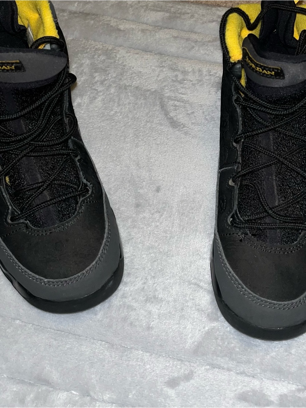 Air Jordan 9 Retro